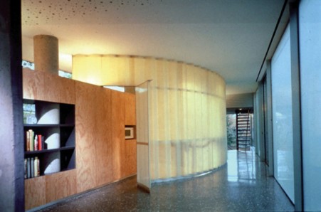 ava10-72_451x329x90